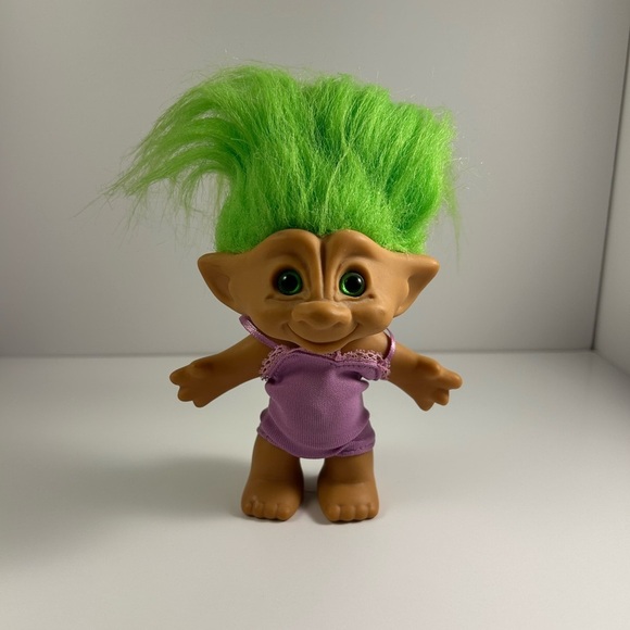 Vintage 1990s Treasure Troll Doll with Green Hair - Picture 2 of 6